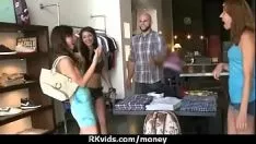 Riproduci Sesso e viaggi 8