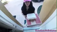 播放 青少年乱搞现金小费