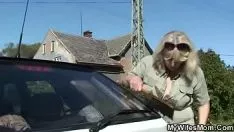 Jouer Il se pose son vieux m. en droit extérieur