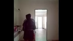 Играть Горничная noinha rabuda горячая