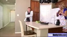 تشغيل عبرت بوسومي الساخنة (أوليفيا أوستن) عن الحب spang video-23