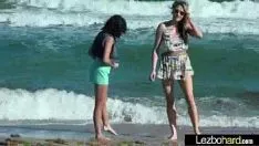 播放 (shae summertimes & brianna oshea) 青少年 lesvos 在电视摄像机 mov-27 上获得性爱视角