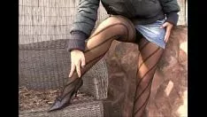 Play Pantiehose down spend a penny