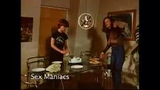Play Sex lunatics view 6