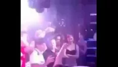 Riproduci Ispira la visione del sesso nel bar à»ÿ ha na»&trade in;i