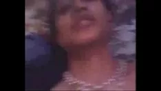 تشغيل لعبة العمة في جذع