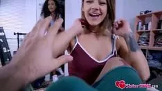 تشغيل اشتعلت حبيبتي مع أخت غير شقيقة - sistercums.com