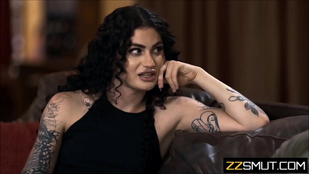 BBW Caught Masturbating by Horny Black Friend - 5PORN.NET