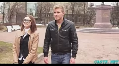 Играть Голодная европейская тинка Zoey Foxx жестко трахается в киску