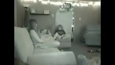 Play Quando o pai não est&aacute accent; em casa... separatee 01