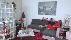 Afspelen Rondborstige Colombiaanse milf initieert de 18-jarige buurman in hardcore ontmoeting