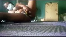 চালান Lilysweetnessosculate fucworld-beater একটি বড় cuke যখন কেউ জায়গায় ছিল না